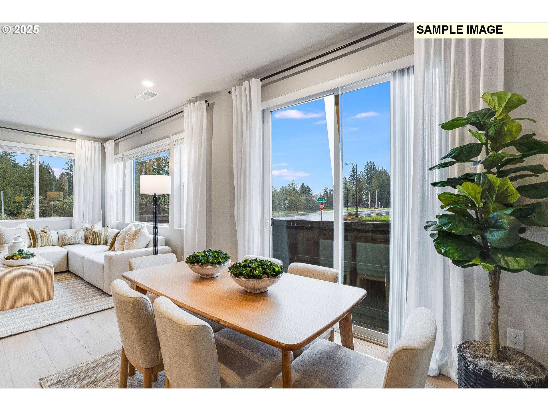 Hillsboro, OR 97123,7298 SE Butternut Creek PKWY