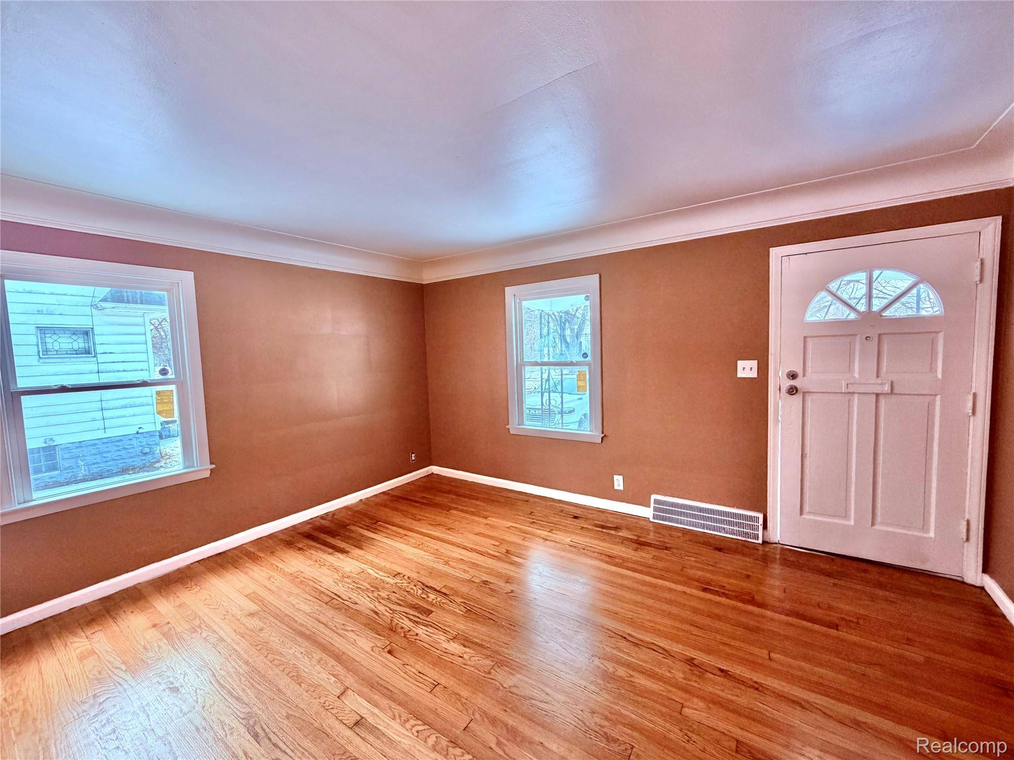 Detroit, MI 48219,16746 Bramell ST