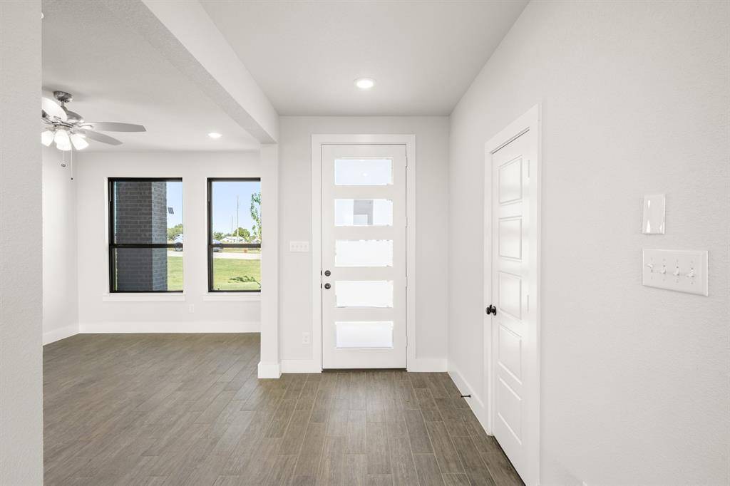 Waxahachie, TX 75165,2910 Stella Rose