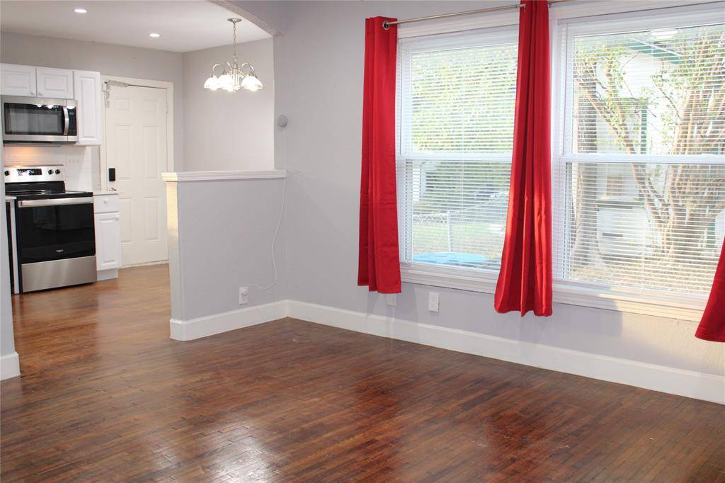 Fort Worth, TX 76116,4208 Fairfax Street