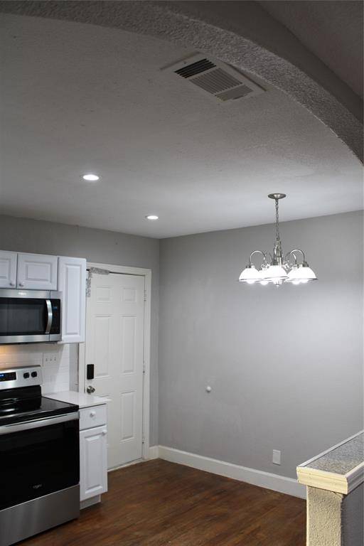 Fort Worth, TX 76116,4208 Fairfax Street