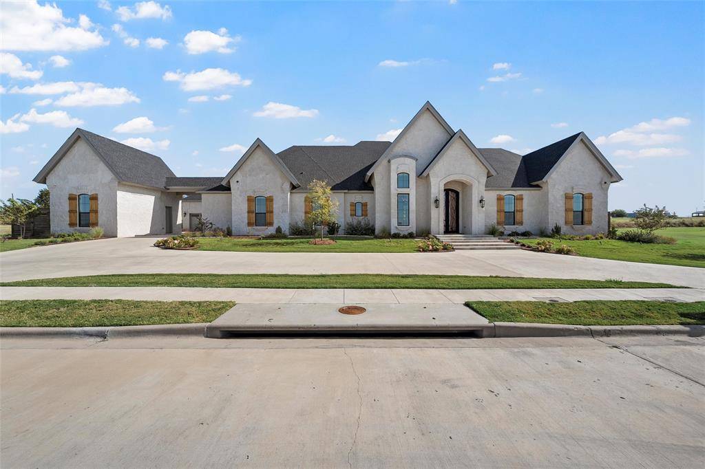 Lorena, TX 76655,144 Yellow Rose Street