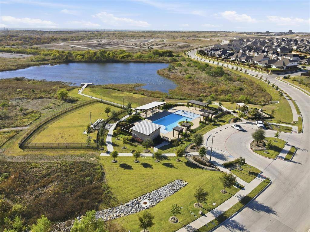 Fort Worth, TX 76179,10529 Lequoia Street