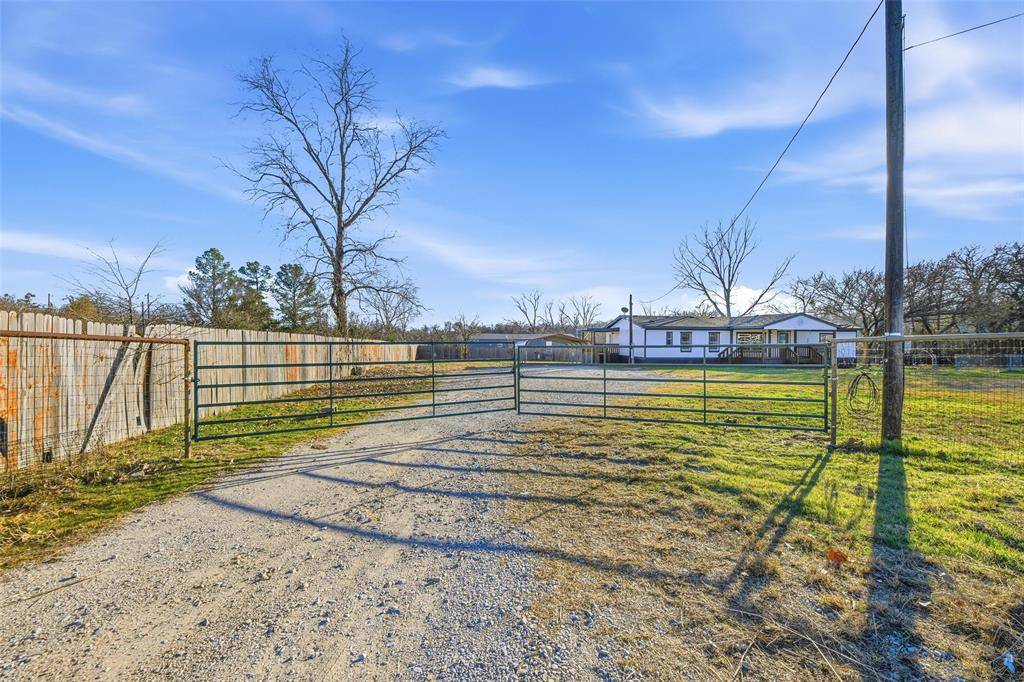 Azle, TX 76020,111 Jody Lane