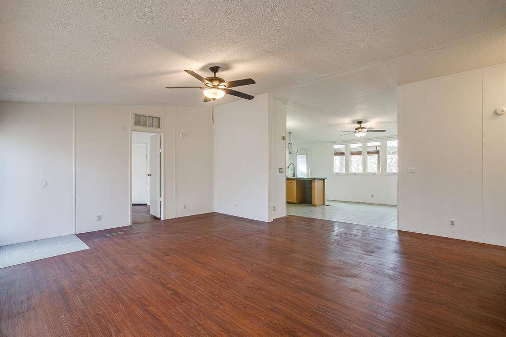 Burleson, TX 76028,12124 Lunar Lane