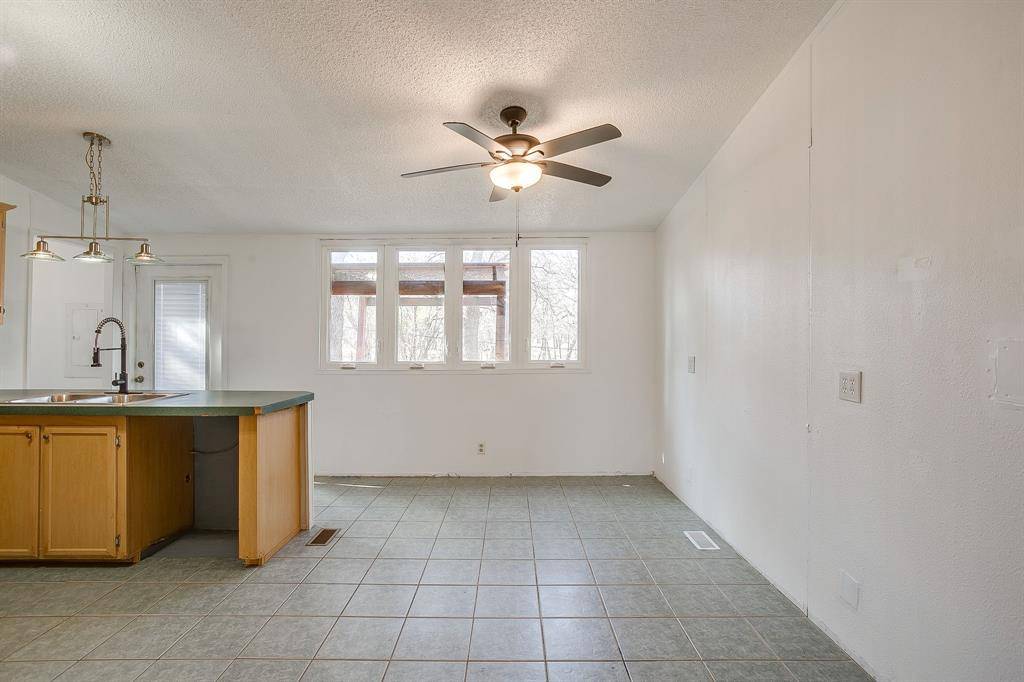 Burleson, TX 76028,12124 Lunar Lane