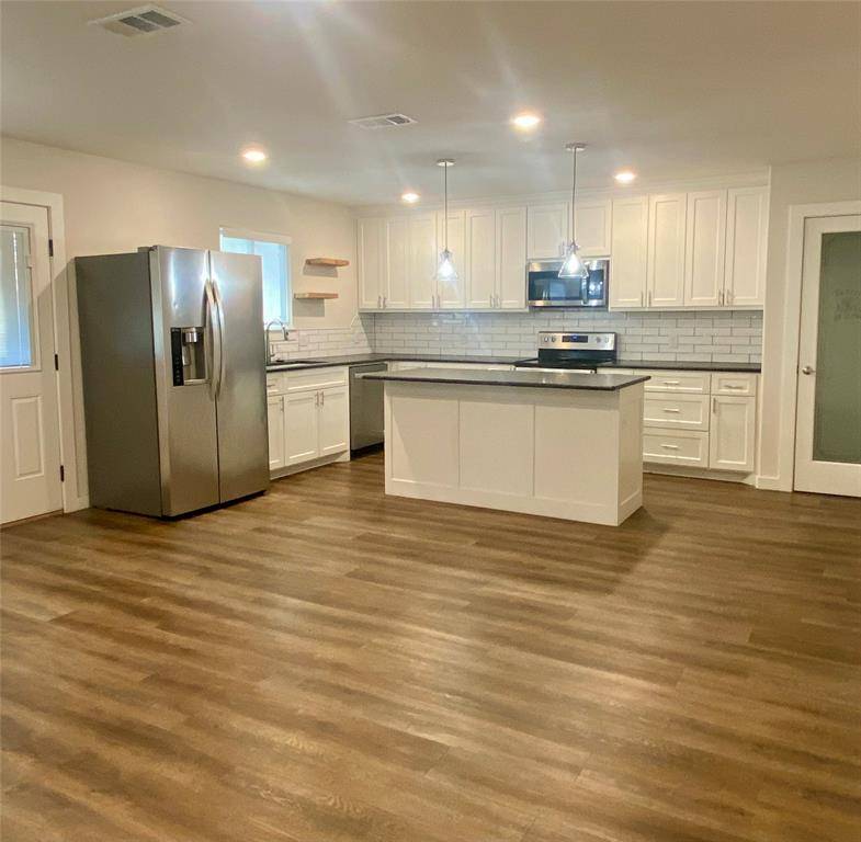 Dodd City, TX 75438,100 S Bois D