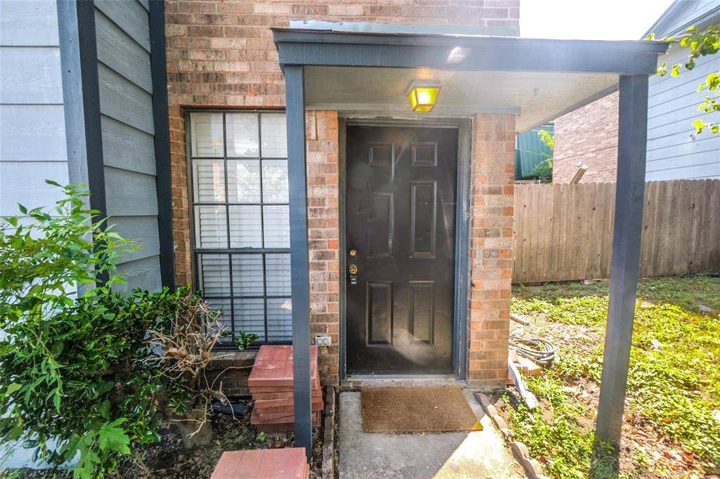 Benbrook, TX 76126,1034 Mckinley Street #B