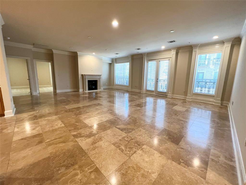 Dallas, TX 75225,6525 Bandera Avenue #2B