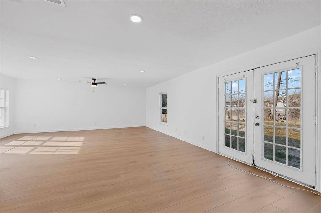 Dallas, TX 75228,2321 Blyth Drive