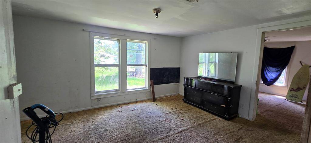 Cullen, LA 71071,409 Elm Street