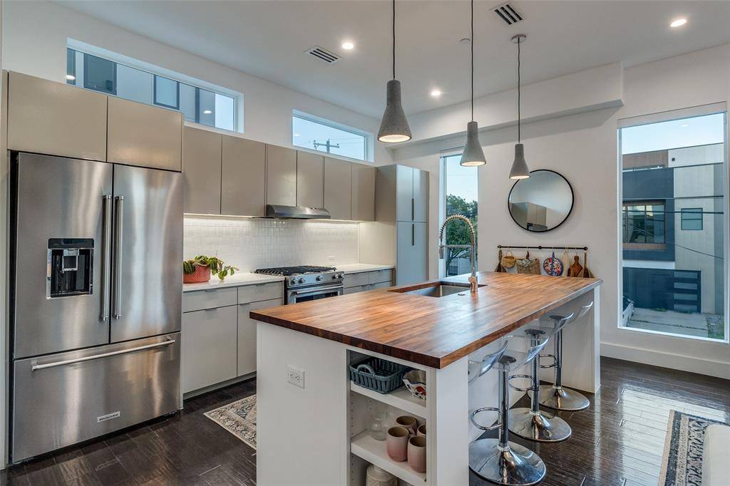 Dallas, TX 75204,4805 Manett Street #101