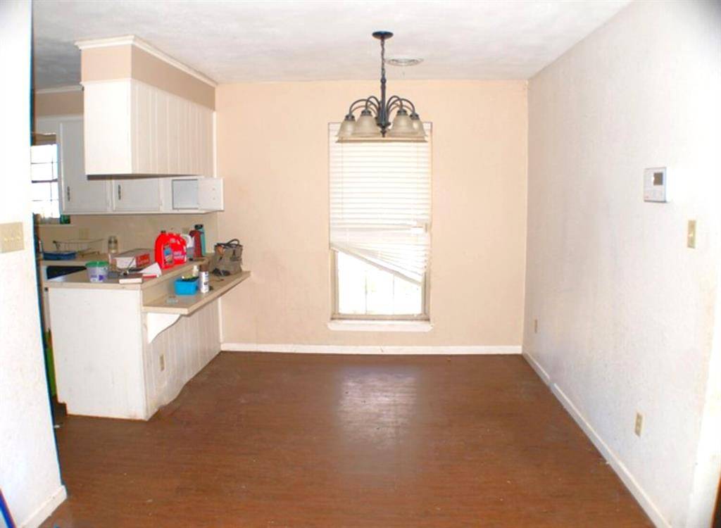 Clyde, TX 79510,511 California Street