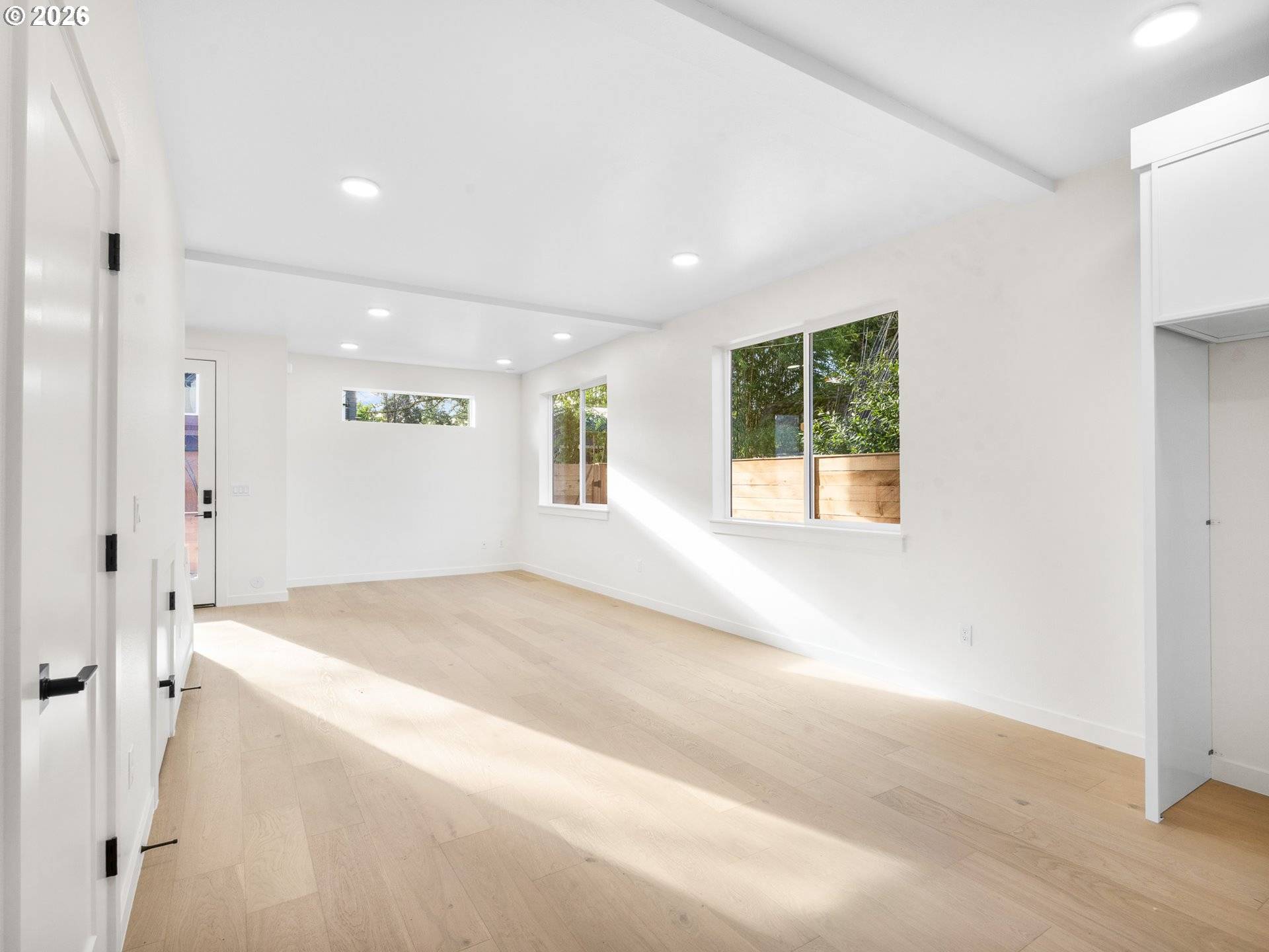 Portland, OR 97206,5945 SE 60th AVE