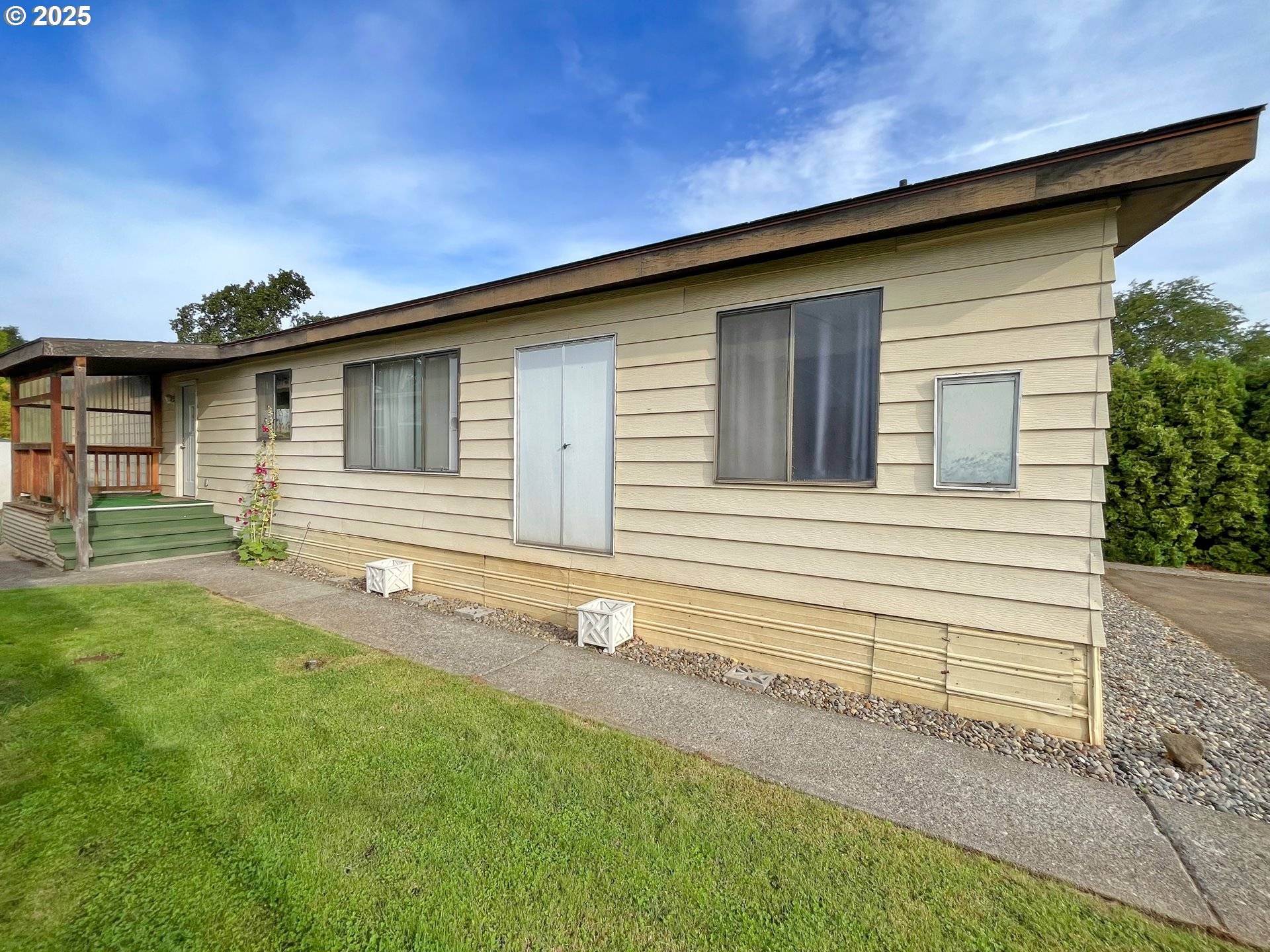 Hood River, OR 97031,1267 Tucker RD #20