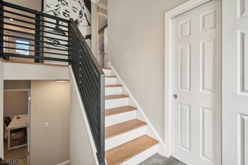 Berkeley Heights Twp., NJ 07922,223 Chaucer Dr