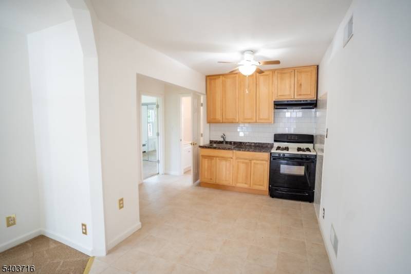 Lyndhurst Twp., NJ 07071,325 Valley Brook Ave