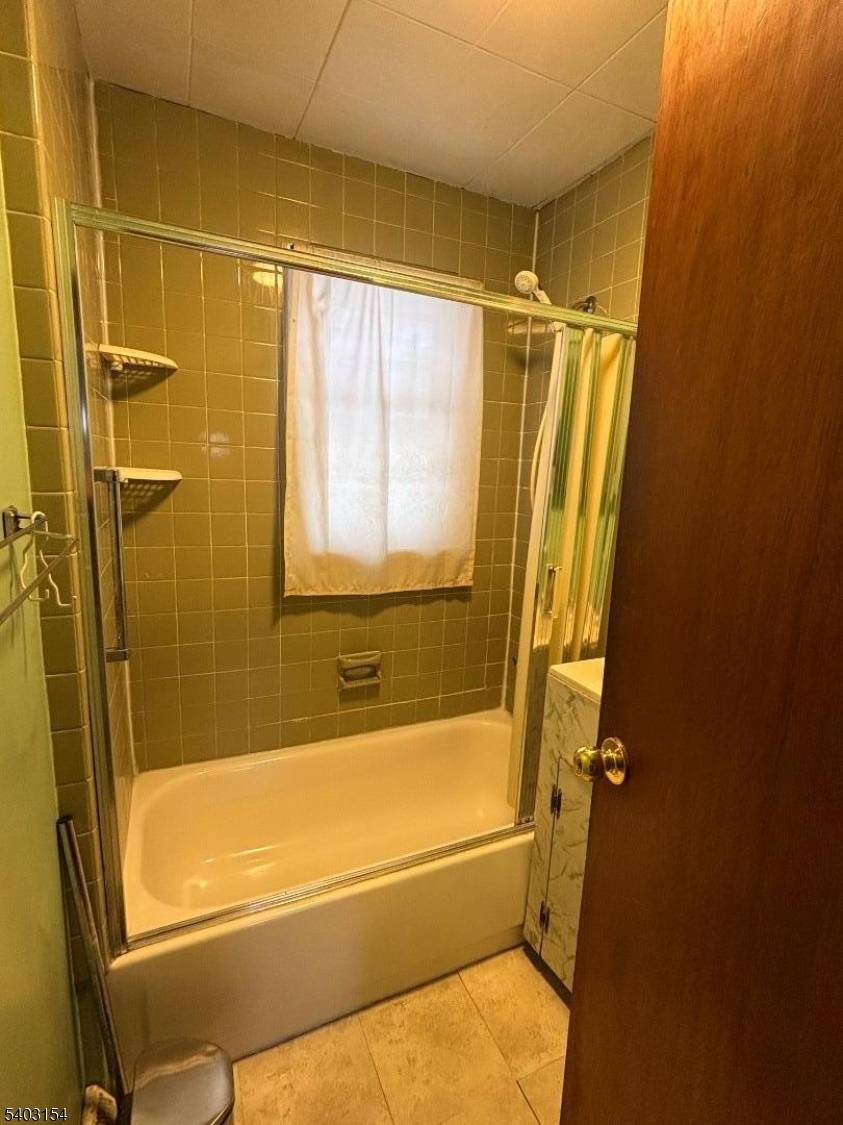 Jefferson Twp., NJ 07885,14 Mountain View Trl