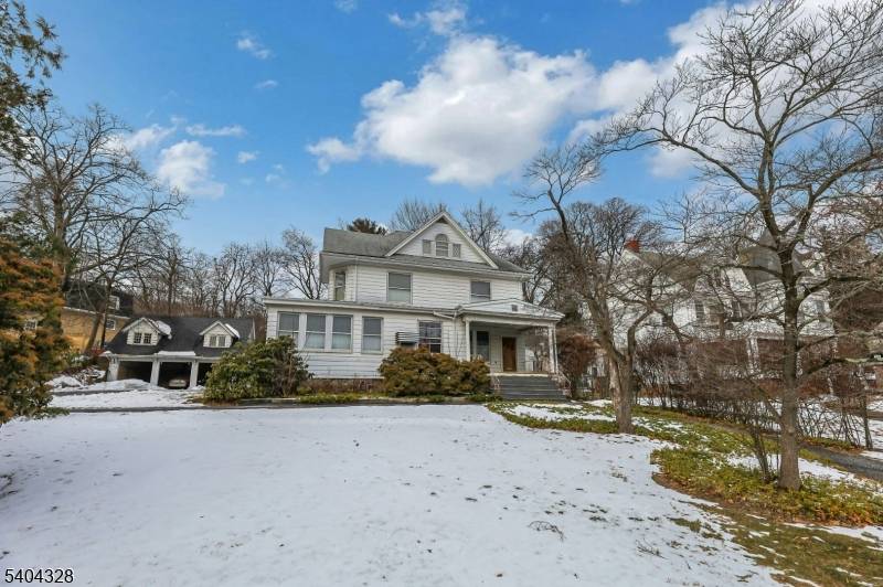 Montclair Twp., NJ 07042,16 N Mountain Ave