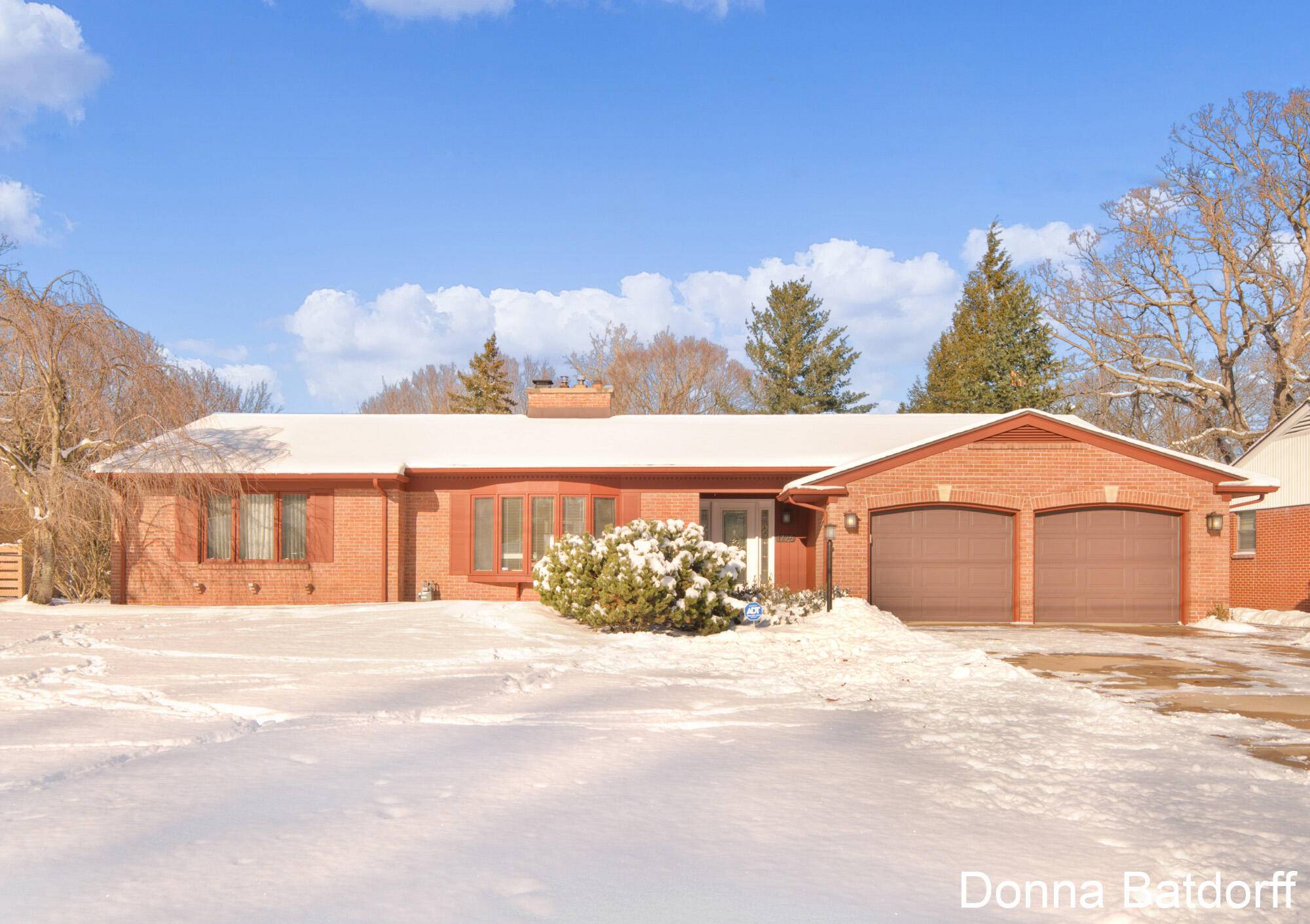 Grand Rapids, MI 49508,1725 Millbank ST SE