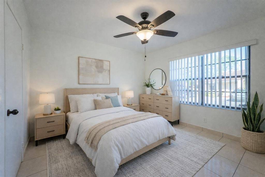 Hialeah, FL 33015,6016 NW 172nd Terrace Cir