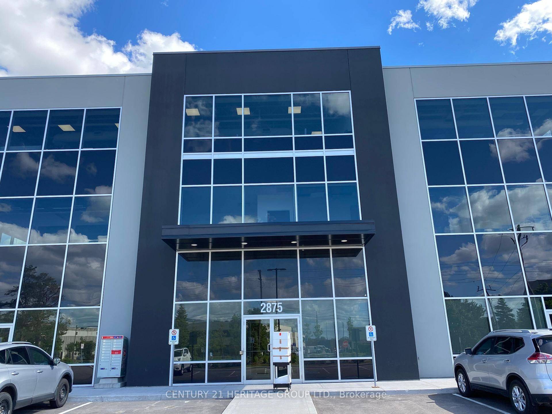 Markham, ON L3R 0H9,2875 14th AVE #208