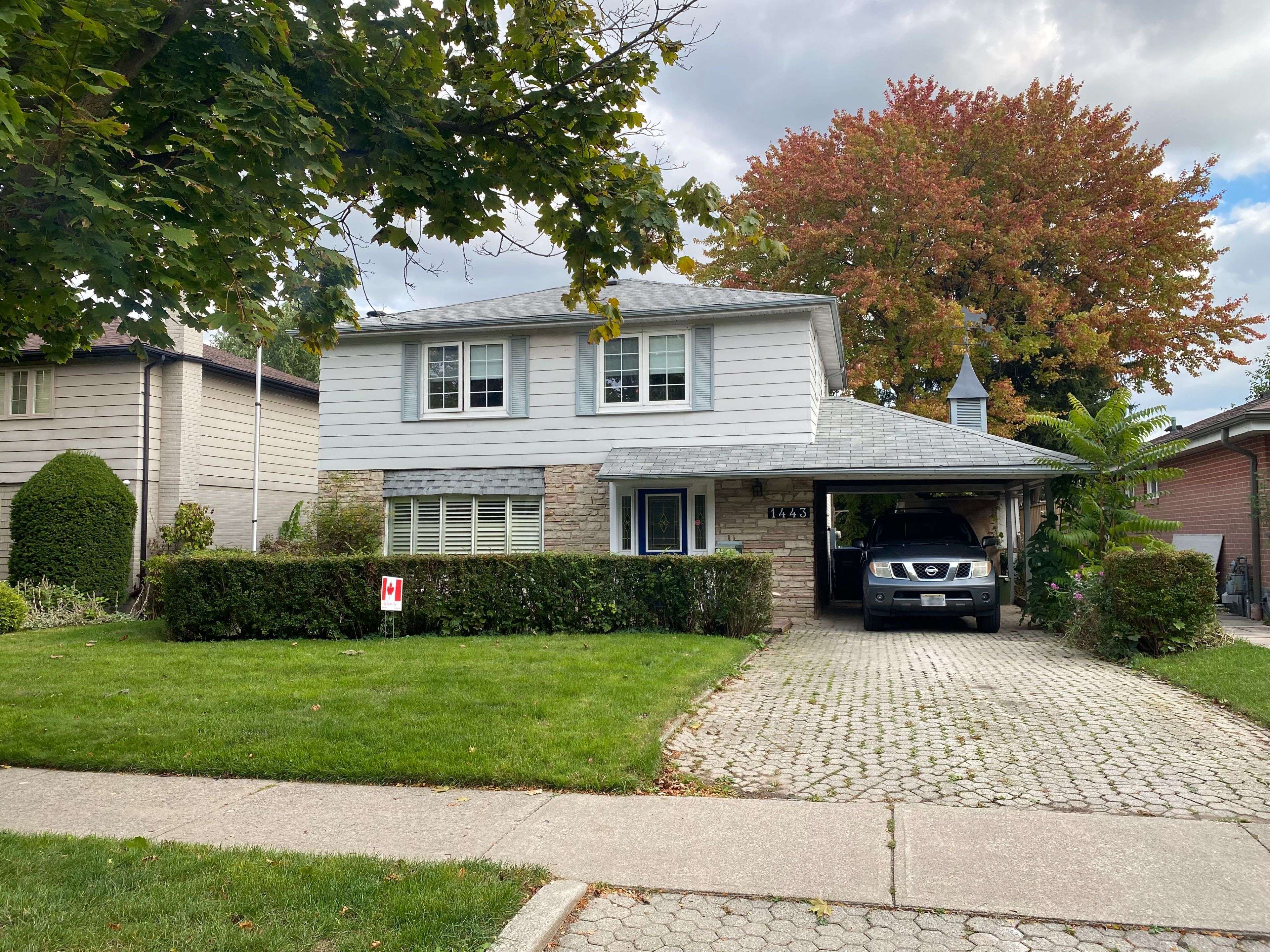 Mississauga, ON L4X 1Z8,1443 Glen Rutley CIR #(Upper)