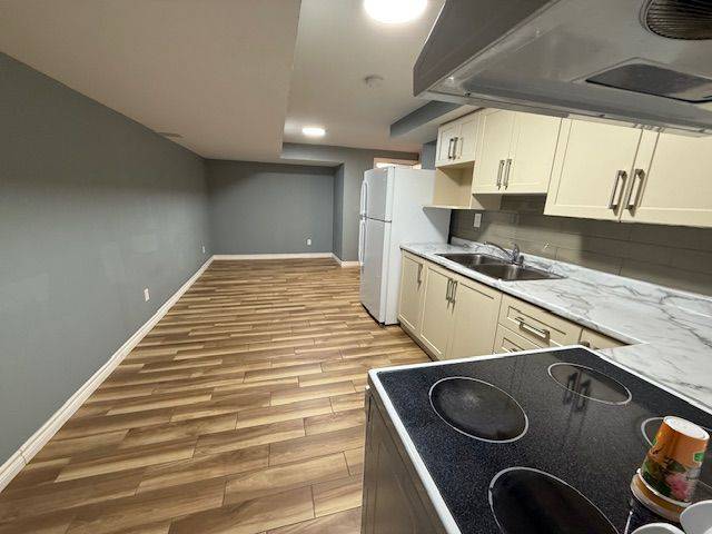 Brampton, ON L6P 3N4,45 Education RD #Bsmt