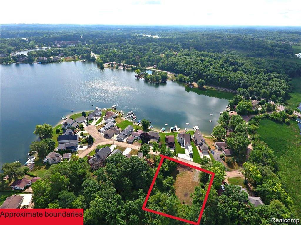 Brighton, MI 48116,0 Oak Knoll