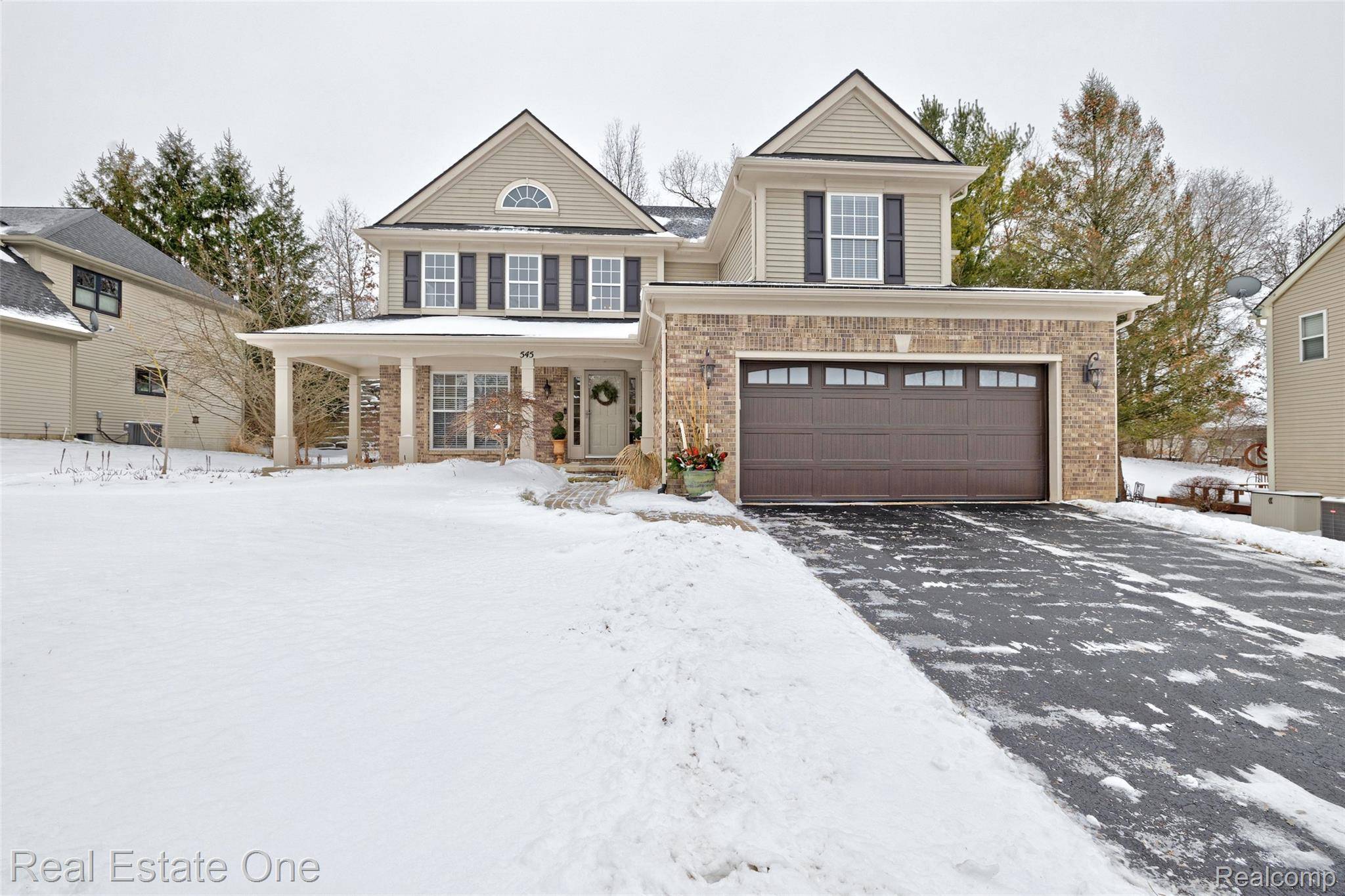 Oxford, MI 48371,545 Sandhurst ST