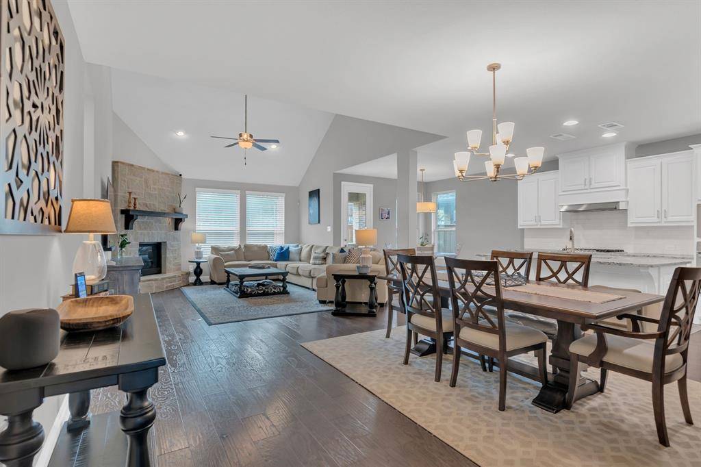 Fort Worth, TX 76008,1920 Crescent Street