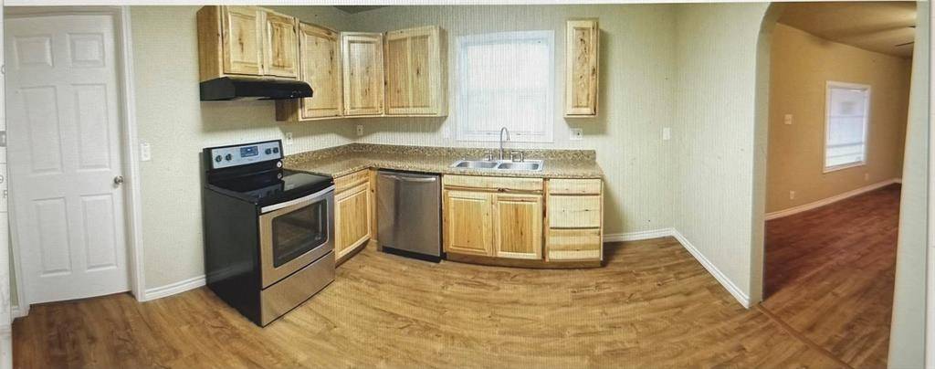 Denison, TX 75020,2112 W Bond Street