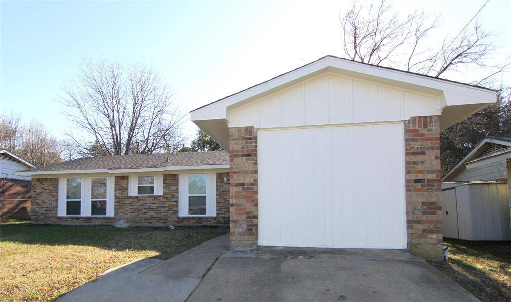 Dallas, TX 75227,9830 BLUFFCREEK Drive