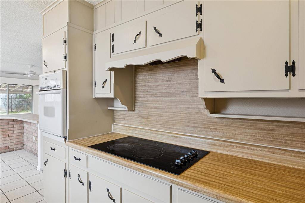 Fort Worth, TX 76134,328 Heirloom Drive