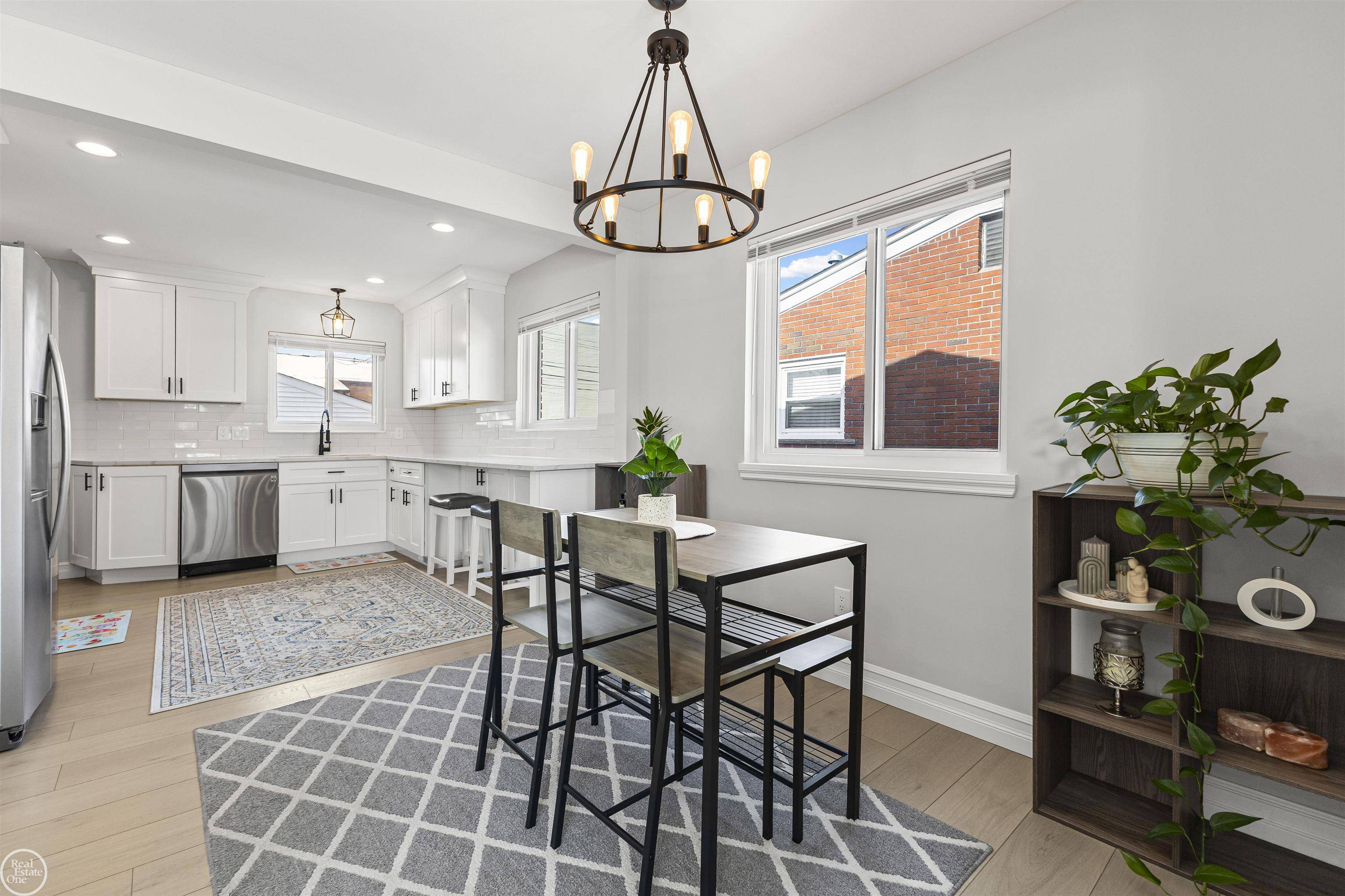 Saint Clair Shores, MI 48082,31233 Arrowhead ST