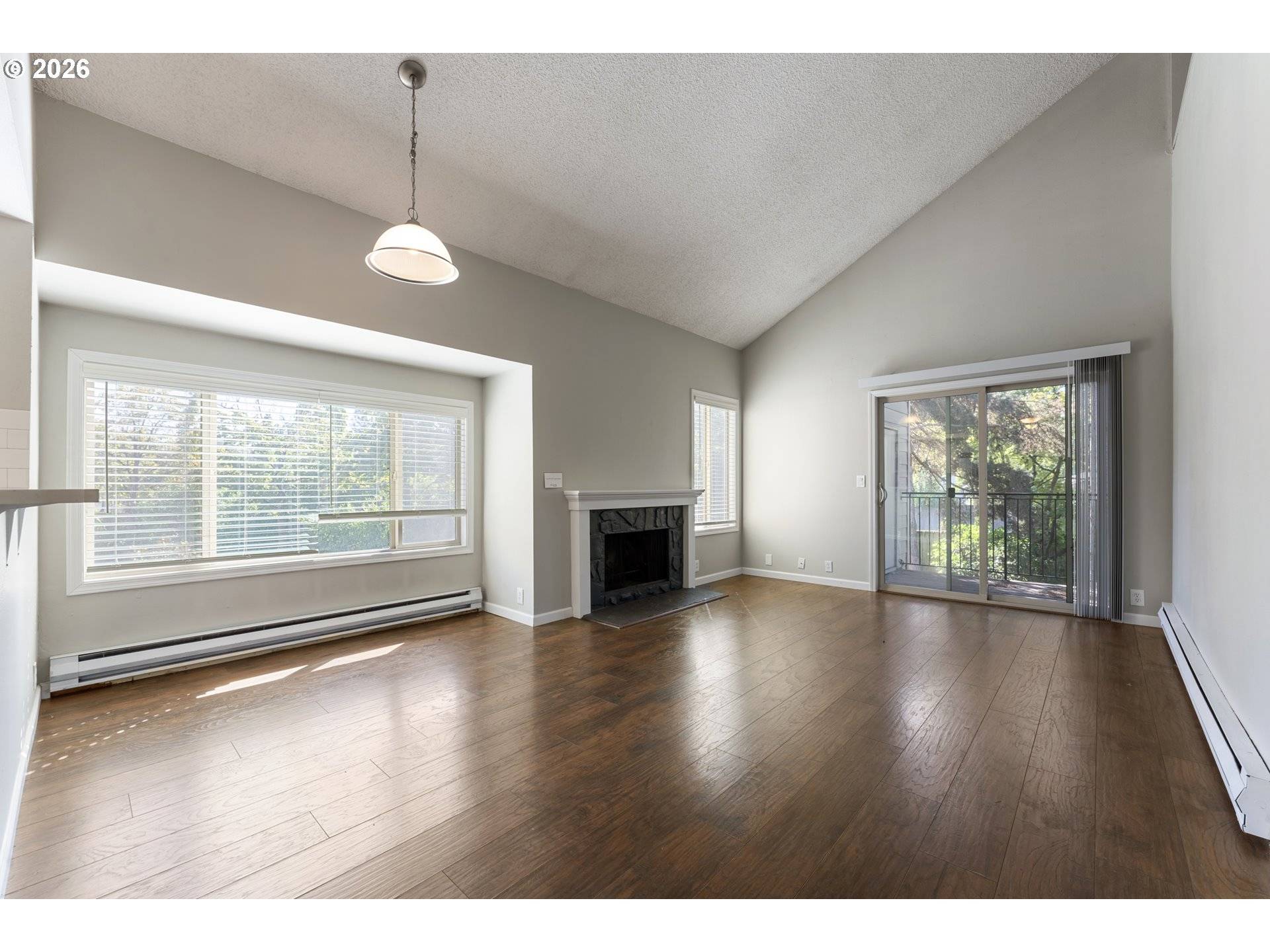 Beaverton, OR 97008,11724 SW BOONES BEND DR