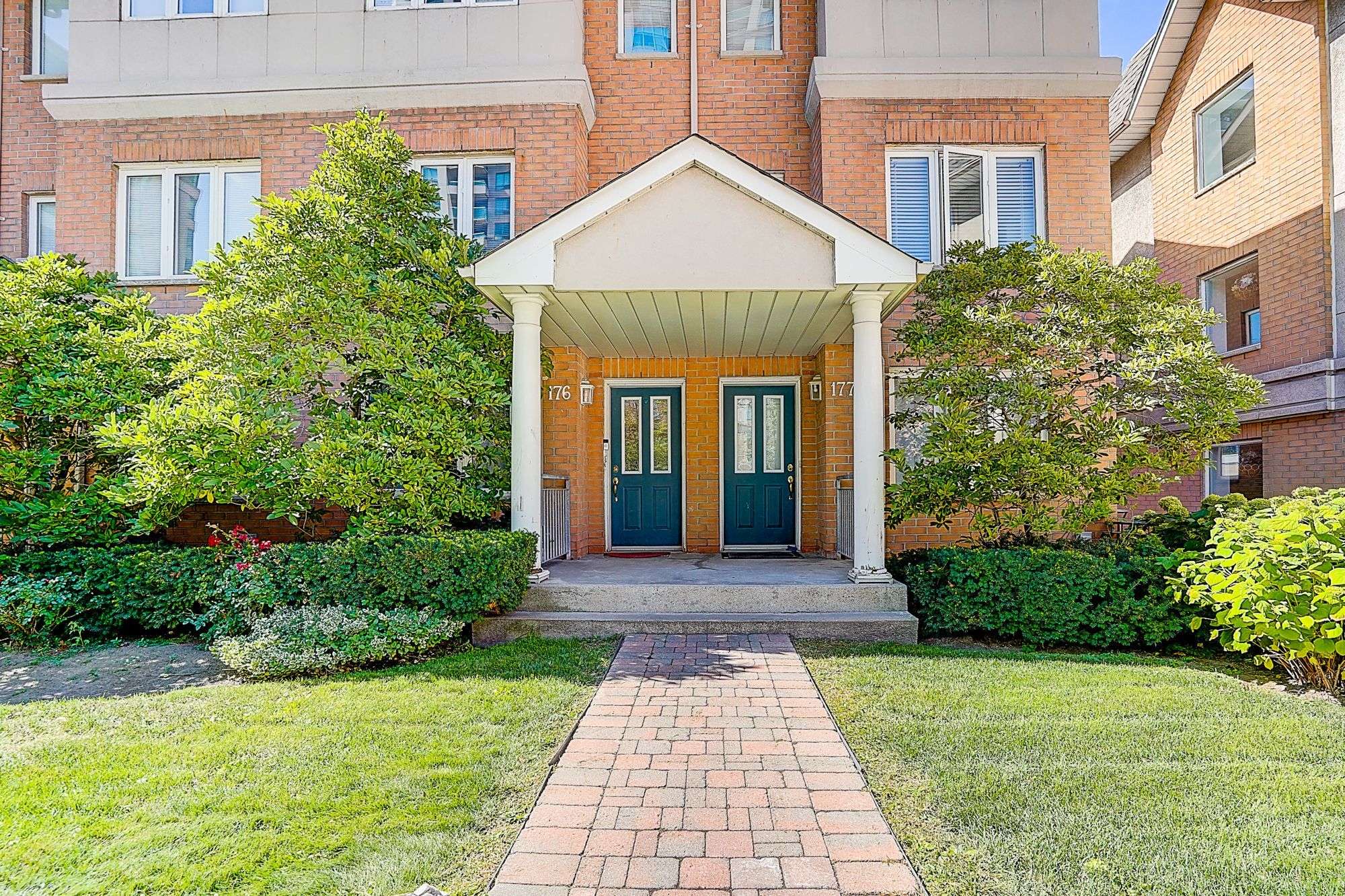 Toronto E09, ON M1P 5A8,121 Omni DR #177