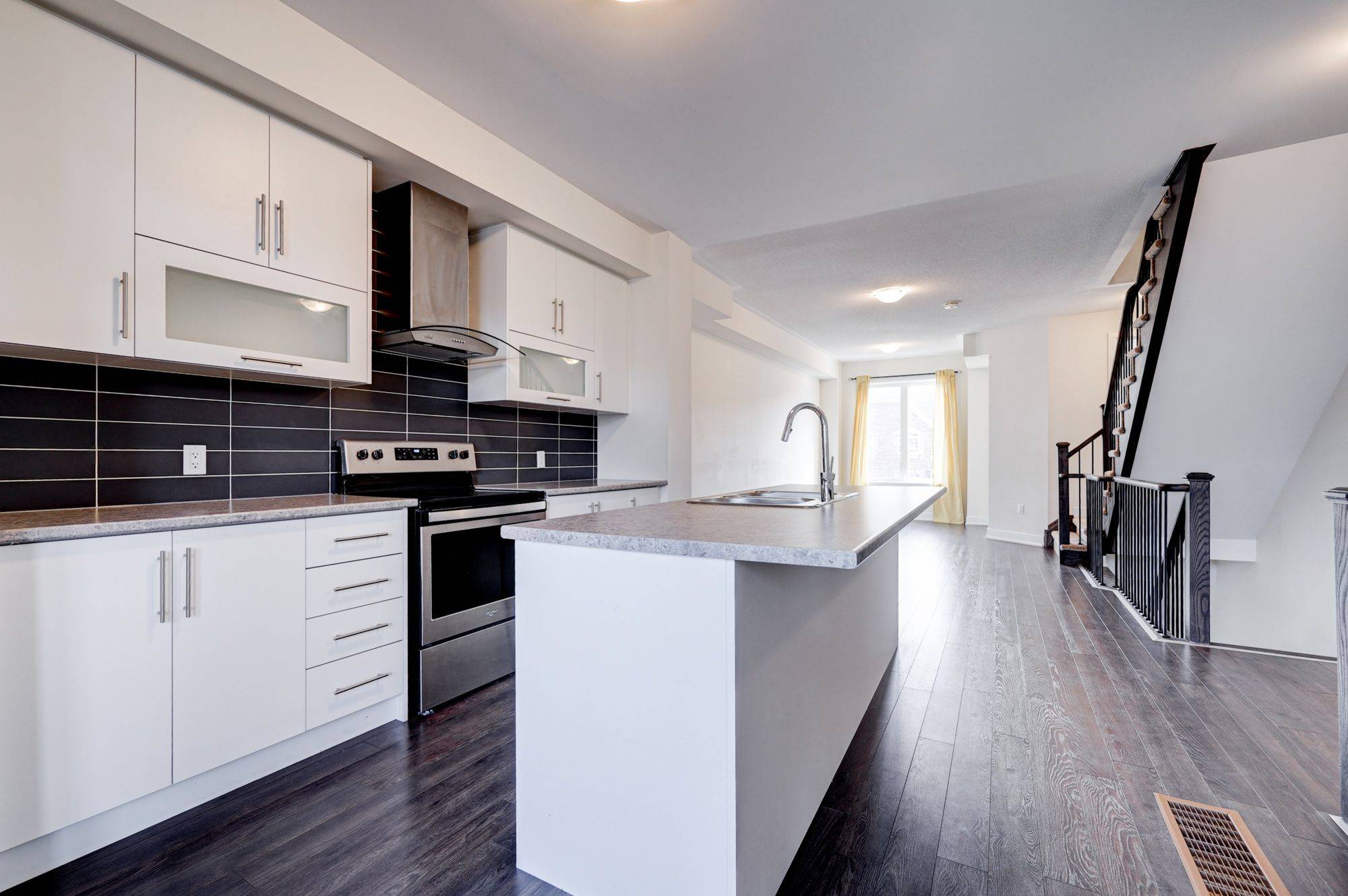 Whitby, ON L1R 0N8,11 Donald Fleming WAY