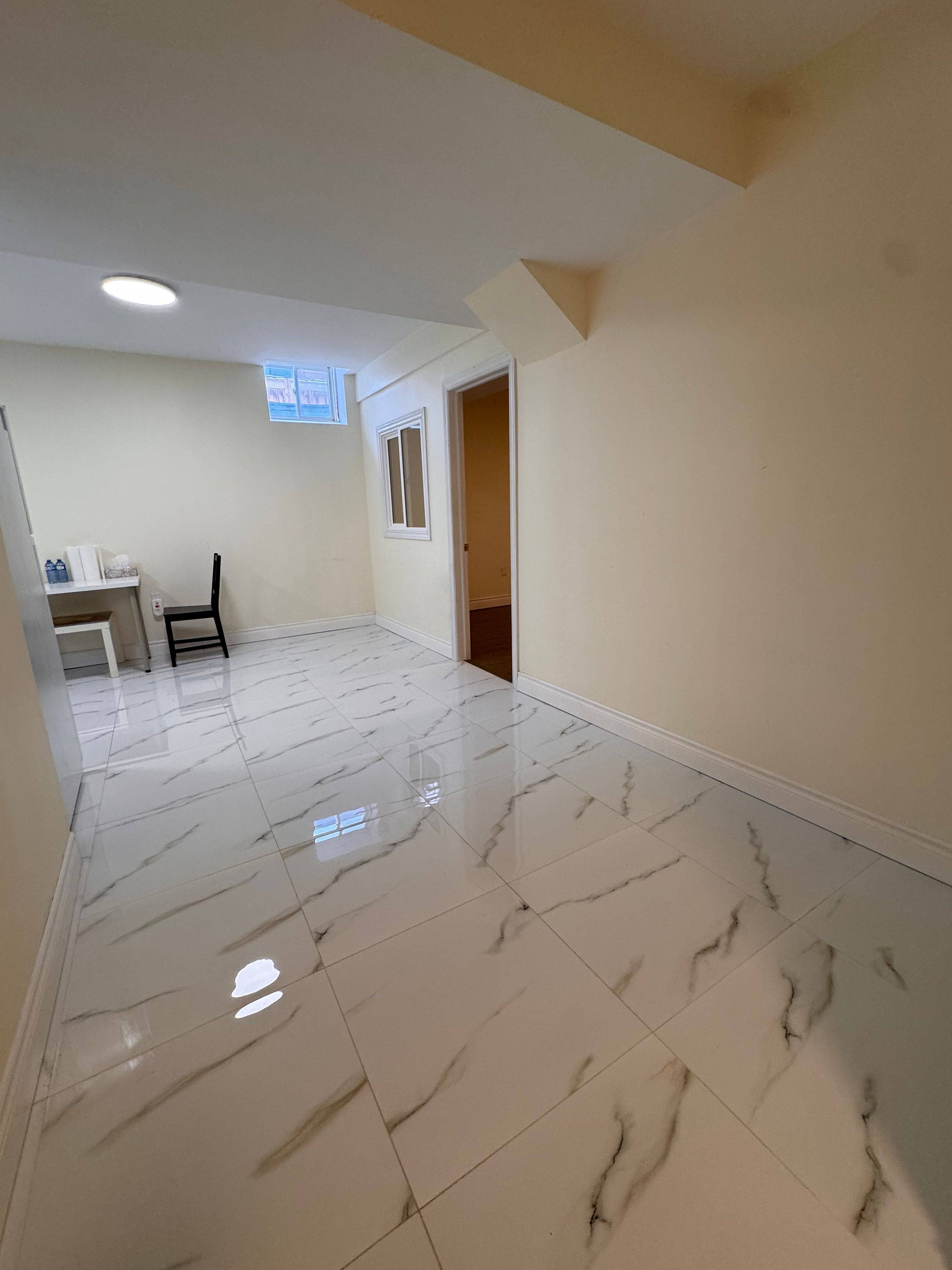 Oakville, ON L6H 7H5,447 Grindstone TRL #Bsmt