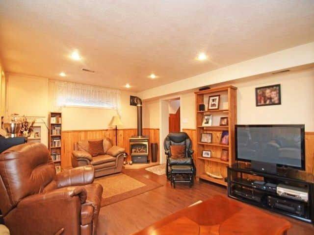 Mississauga, ON L4X 1K9,1602 Coram CRES #Lower