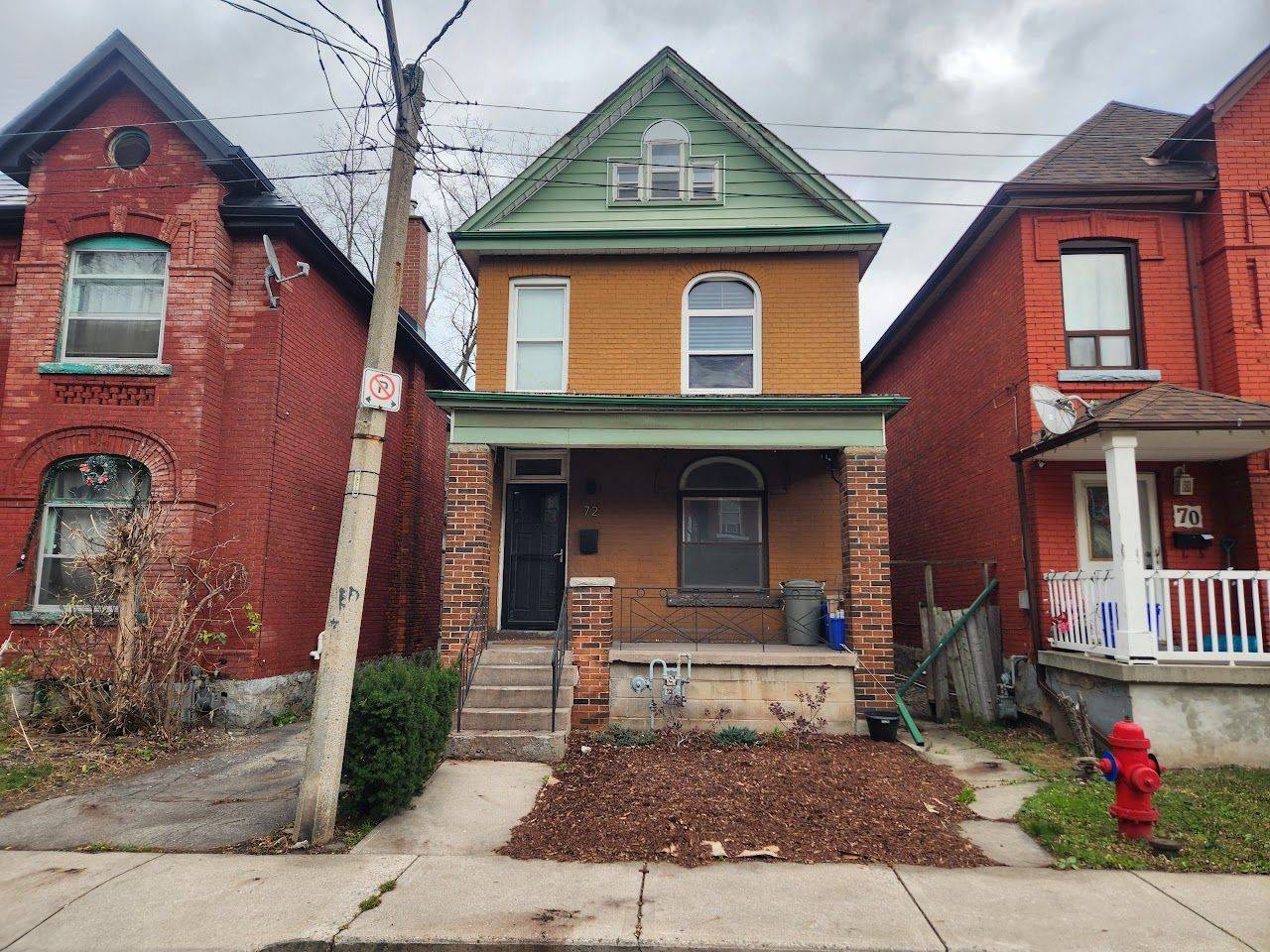 Hamilton, ON L8L 5T7,72 William ST