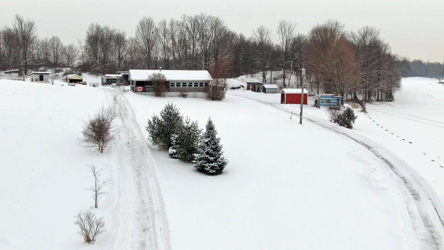 Leeds And The Thousand Islands, ON K0E 1R0,167 Rockfield RD