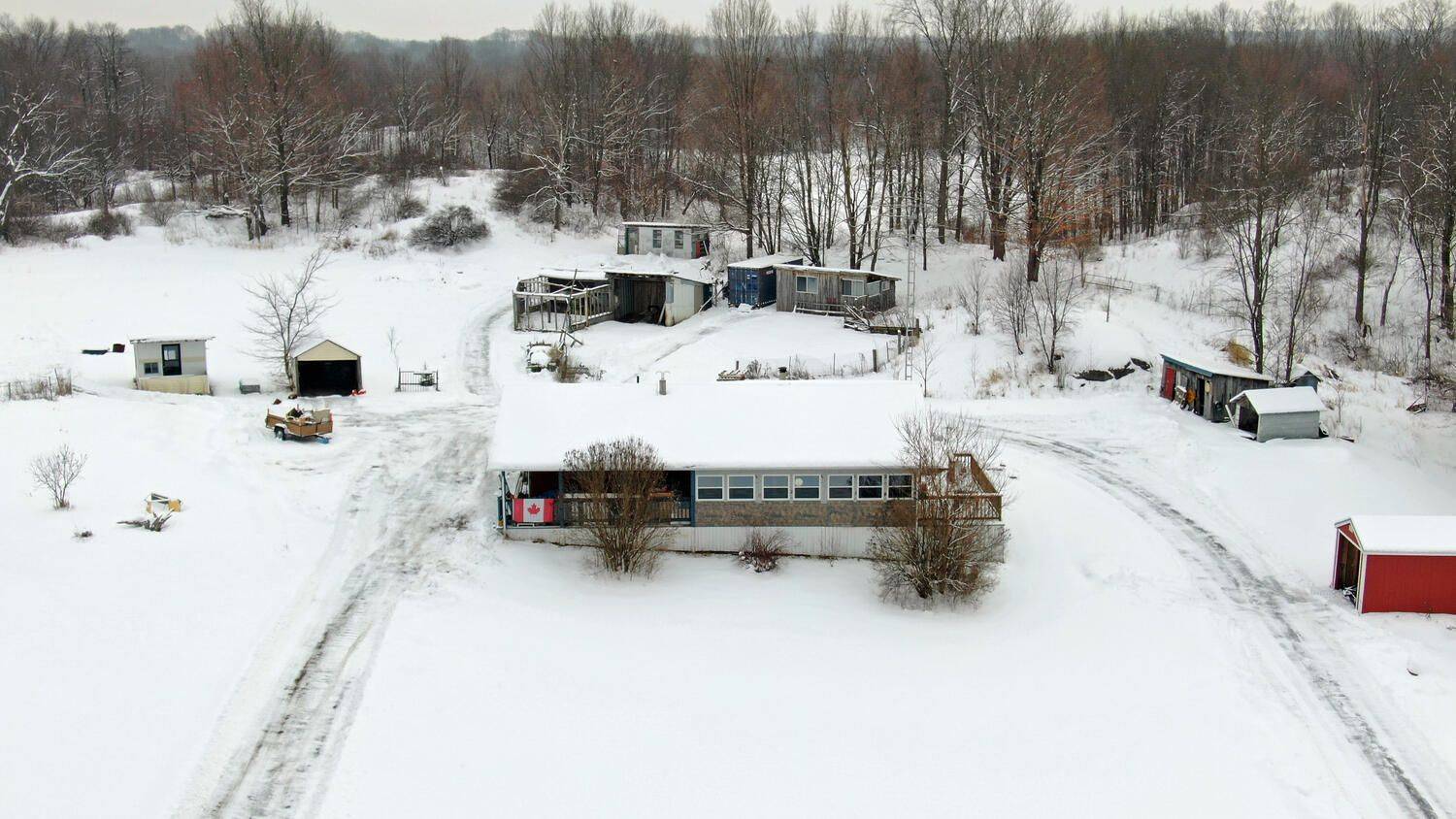 Leeds And The Thousand Islands, ON K0E 1R0,167 Rockfield RD