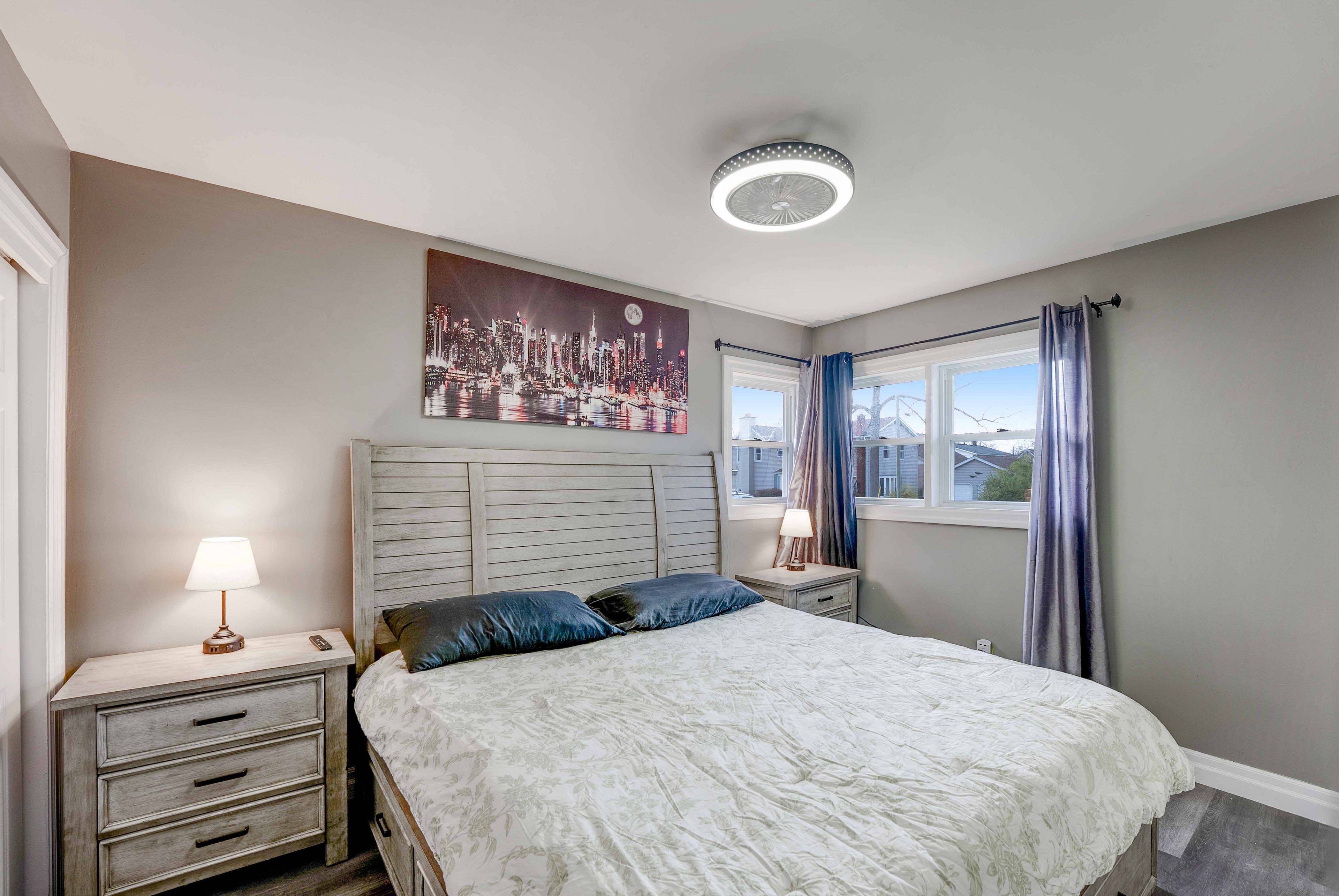 Niagara Falls, ON L2G 6K3,3426 Strang DR