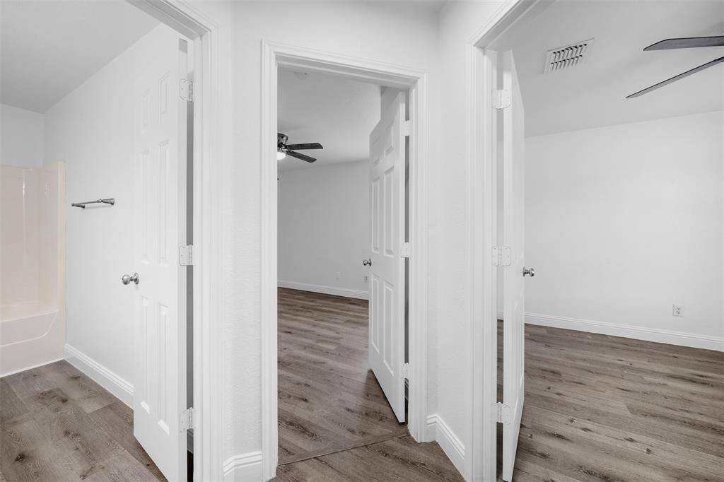 Wylie, TX 75098,1305 Mobile Lane