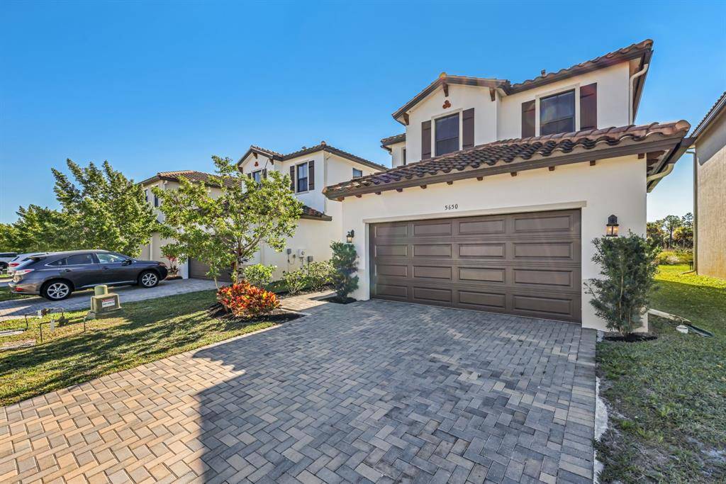 Ave Maria, FL 34142,5650 Agostino Way