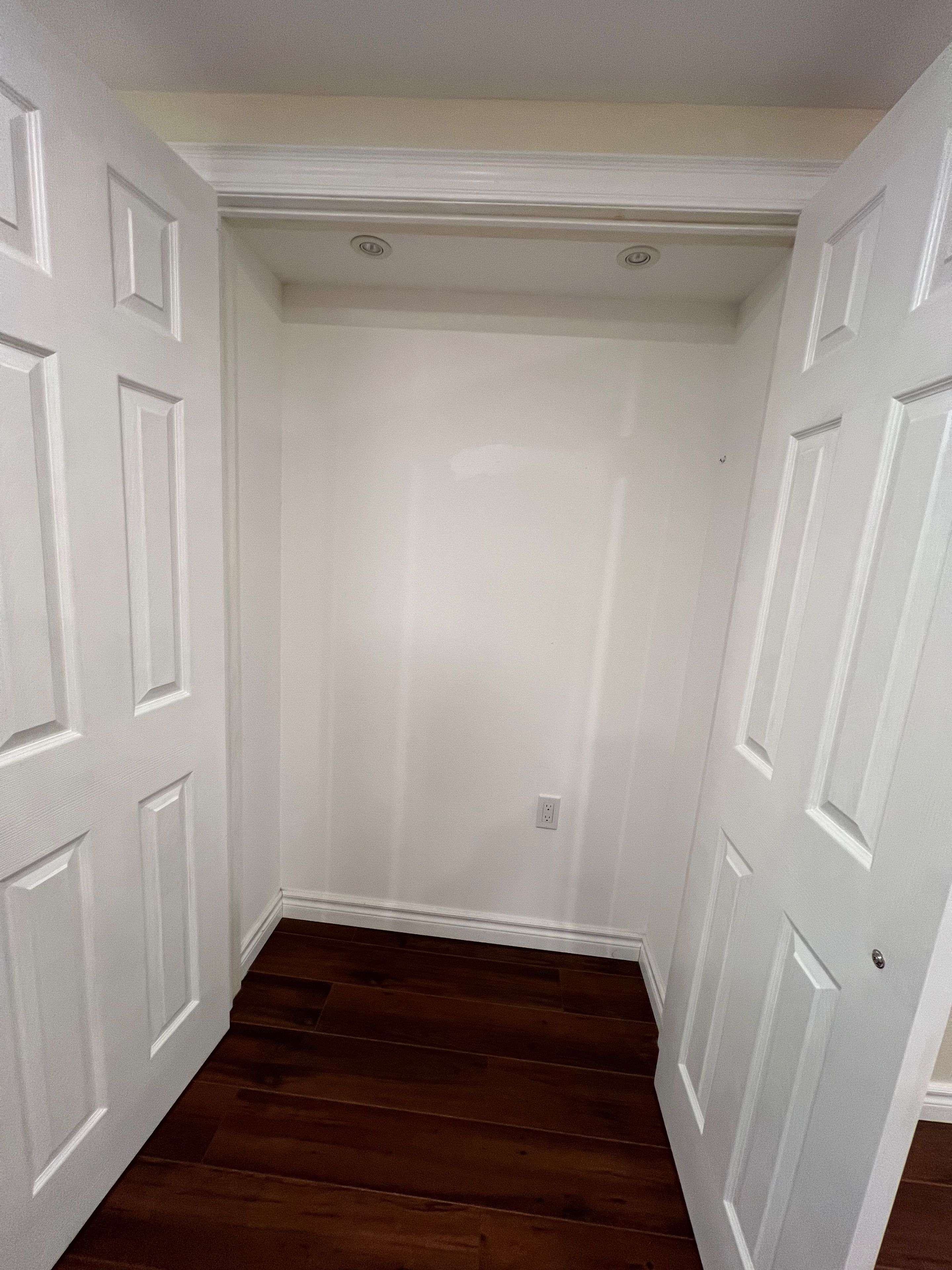 Oakville, ON L6J 6R5,1366 CHALFIELD DR #bsmt Br