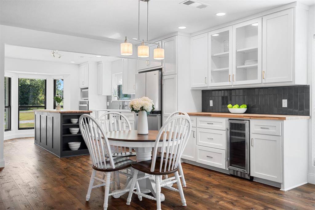 Lake Kiowa, TX 76240,117 Modoc Trail