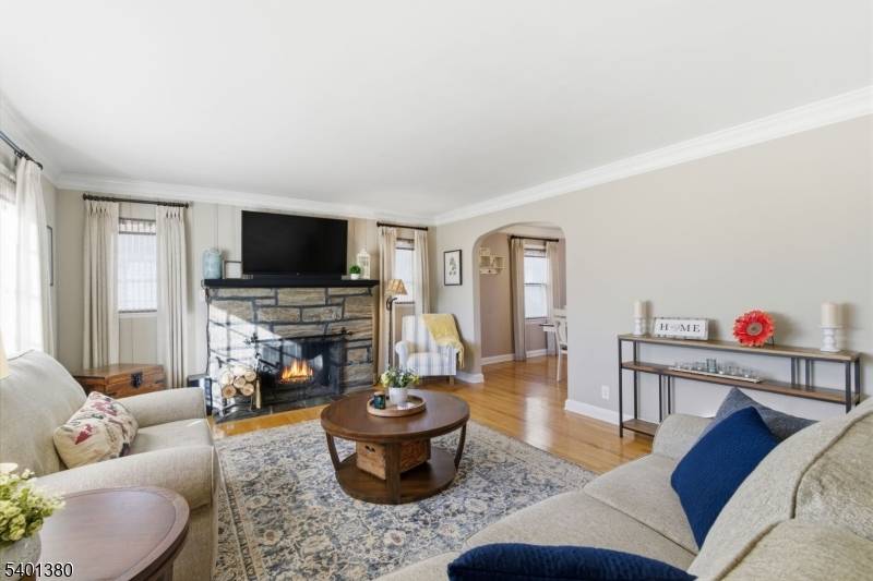 Bound Brook Boro, NJ 08805,107 Chestnut St