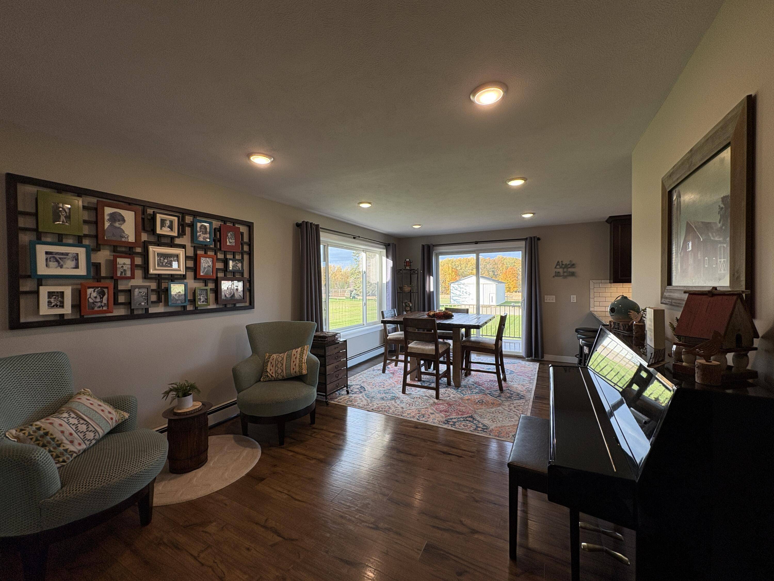 Byron Center, MI 49315,9277 Ivanrest AVE SW